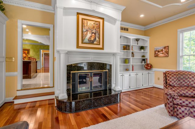 870 McMeekin Place, Lexington, KY 40502