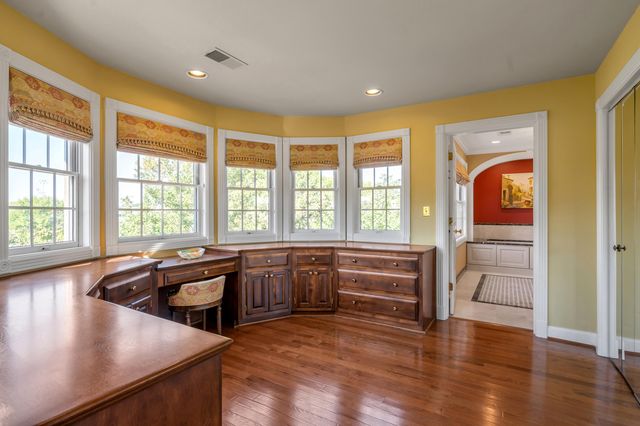 870 McMeekin Place, Lexington, KY 40502