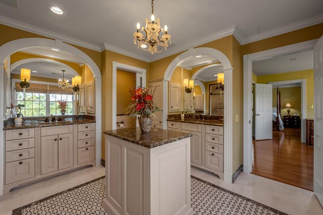 870 McMeekin Place, Lexington, KY 40502