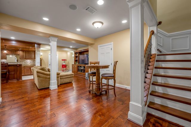 870 McMeekin Place, Lexington, KY 40502