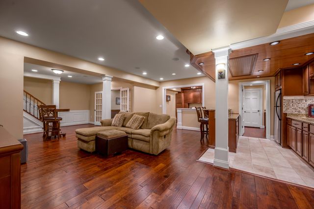 870 McMeekin Place, Lexington, KY 40502