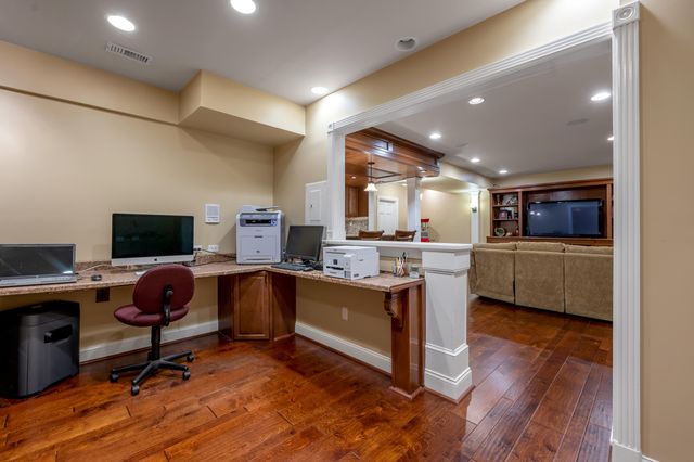 870 McMeekin Place, Lexington, KY 40502