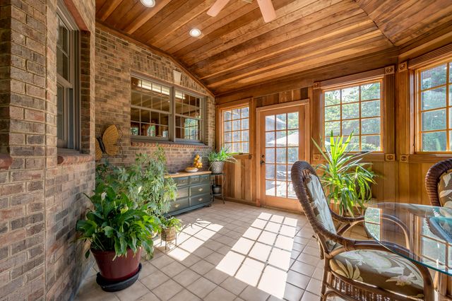 870 McMeekin Place, Lexington, KY 40502