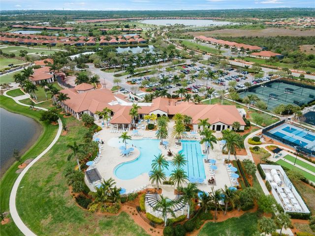 10027 CROOKED CREEK DRIVE 201, Venice, FL 34293