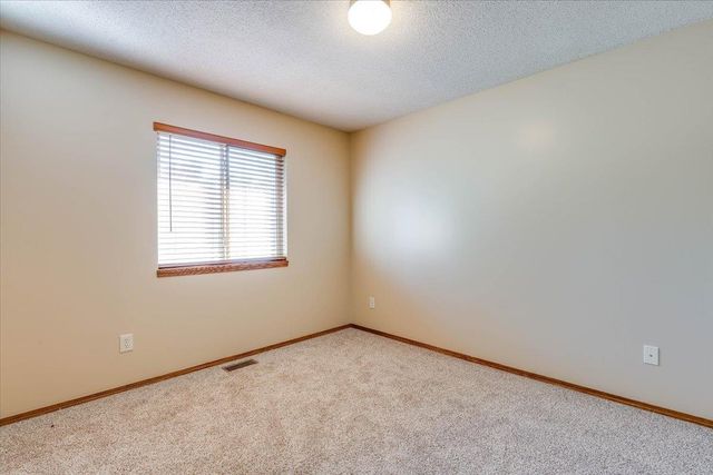4766 N Canterbury, Park City, KS 67219