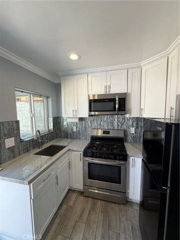 1147 Lemon, Monrovia, CA 91016