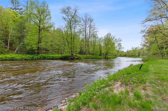 1412 Rifle River Drive, Prescott, MI 48756