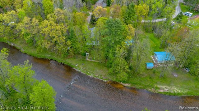 1412 Rifle River Drive, Prescott, MI 48756