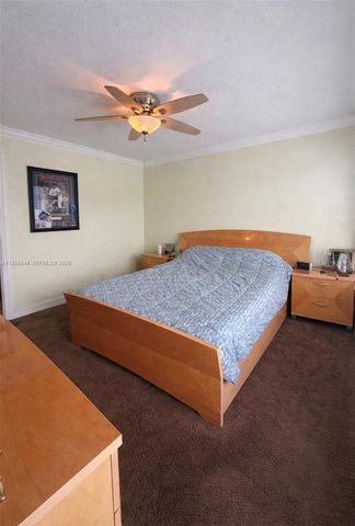 9900 NW 44th Ct, Sunrise, FL 33351