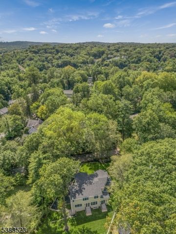 12 Coniston Rd, Millburn Twp., NJ 07078