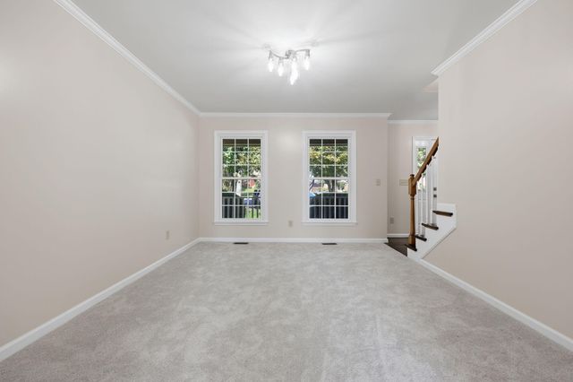 1005 Crimson Creek Drive, Lexington, KY 40509