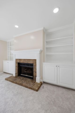 1005 Crimson Creek Drive, Lexington, KY 40509