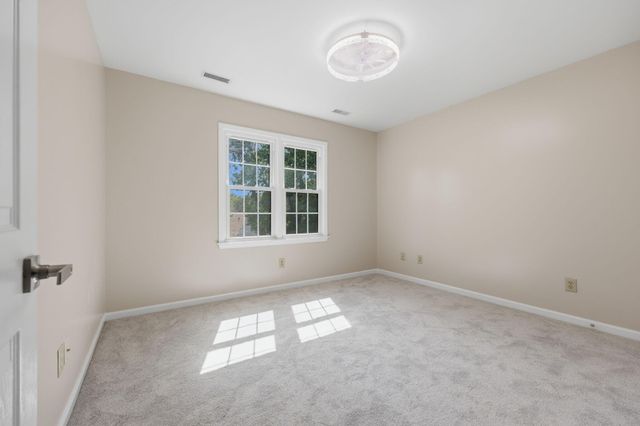 1005 Crimson Creek Drive, Lexington, KY 40509