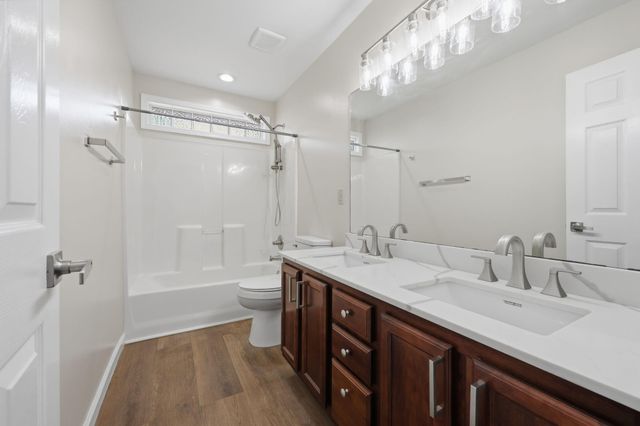 1005 Crimson Creek Drive, Lexington, KY 40509
