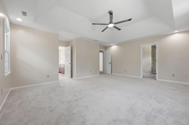 1005 Crimson Creek Drive, Lexington, KY 40509