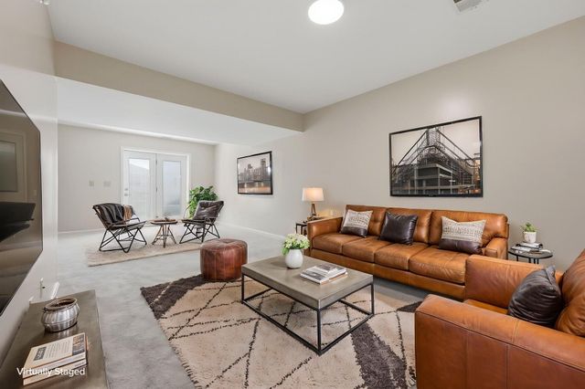 1005 Crimson Creek Drive, Lexington, KY 40509