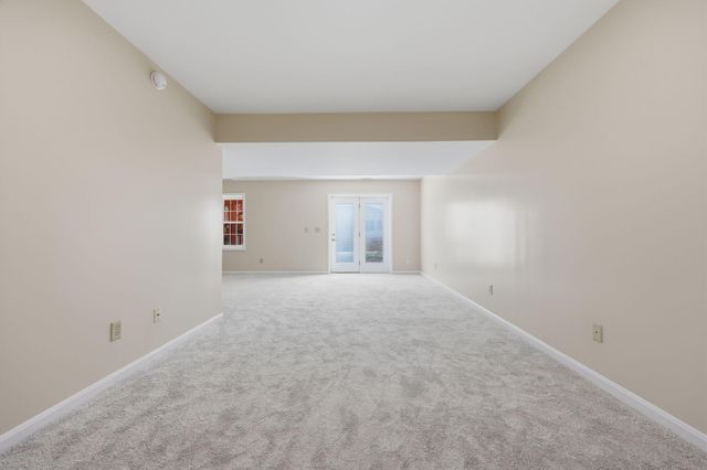 1005 Crimson Creek Drive, Lexington, KY 40509