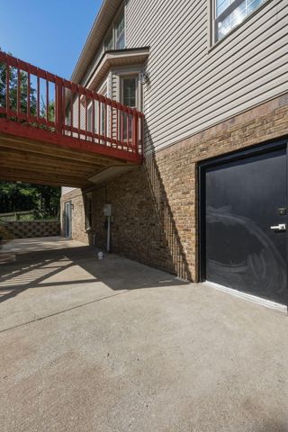 1005 Crimson Creek Drive, Lexington, KY 40509