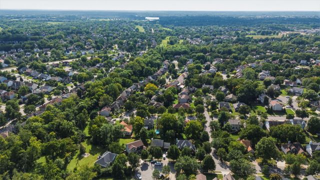 1005 Crimson Creek Drive, Lexington, KY 40509