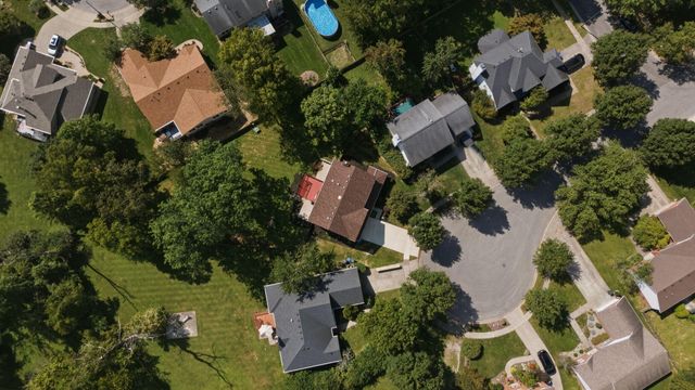 1005 Crimson Creek Drive, Lexington, KY 40509