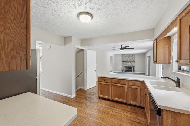 205 Brownsfell Drive, Columbus, OH 43235
