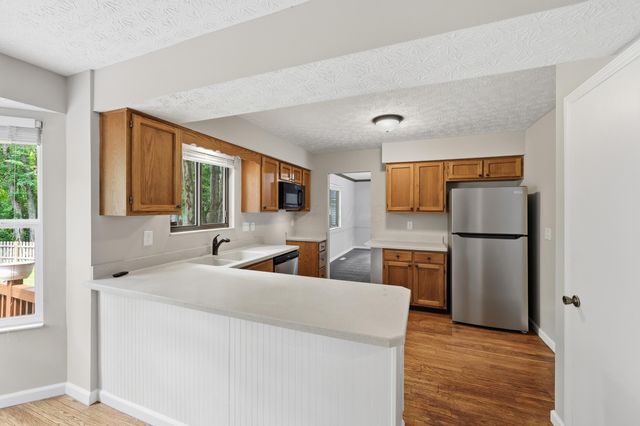 205 Brownsfell Drive, Columbus, OH 43235