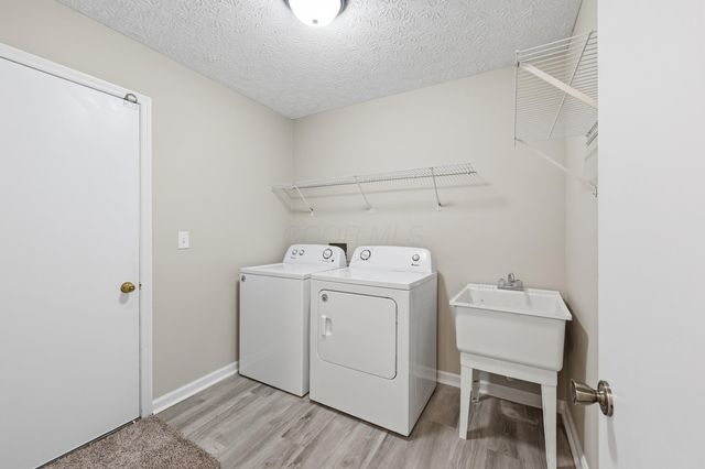 205 Brownsfell Drive, Columbus, OH 43235