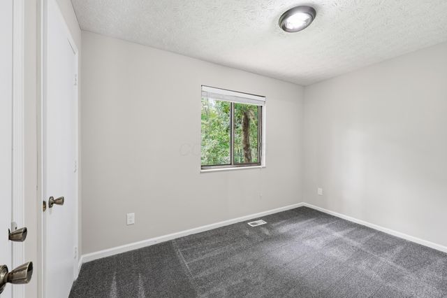 205 Brownsfell Drive, Columbus, OH 43235
