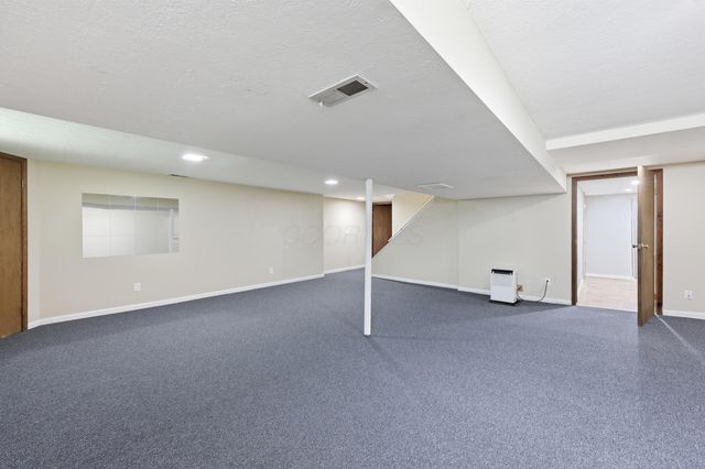 205 Brownsfell Drive, Columbus, OH 43235