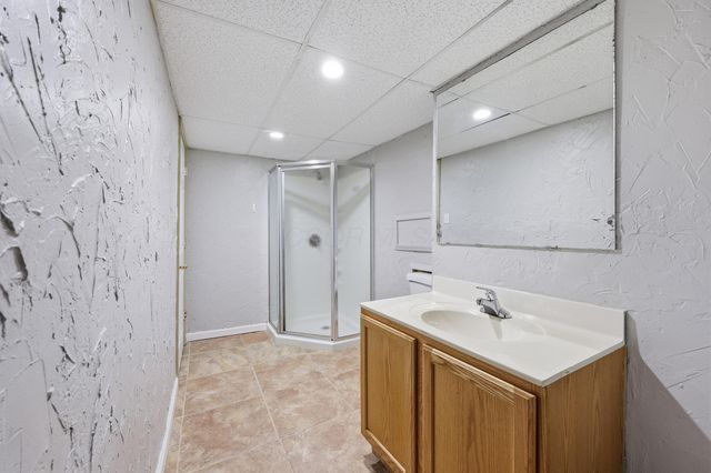 205 Brownsfell Drive, Columbus, OH 43235