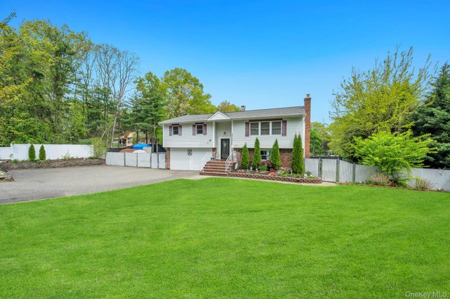 485 Canal Road, Port Jefferson Station, NY 11776