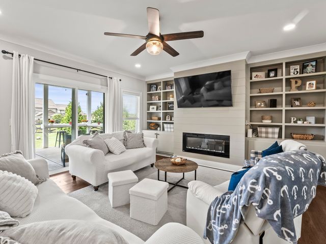 71 Windjammer Ct, Winchester, TN 37398