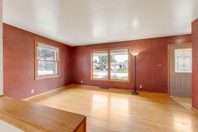 5710 Freedy AVENUE, Mount Pleasant, WI 53406