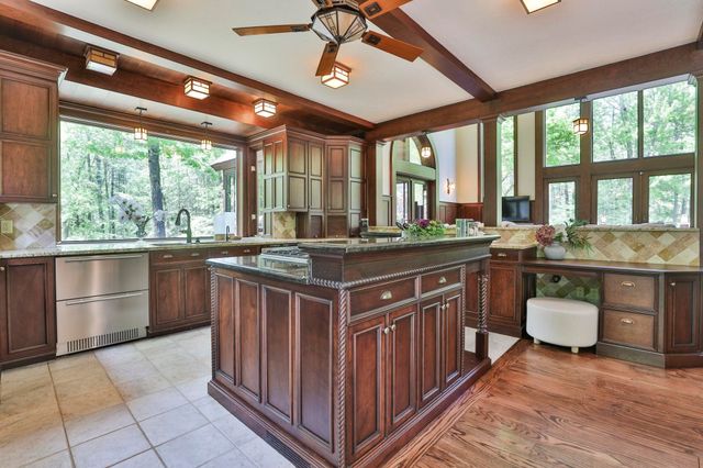 92 Potter Road, Wilton, NH 03086