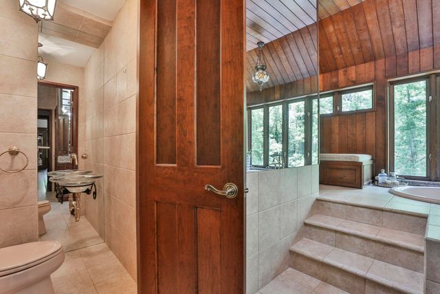 92 Potter Road, Wilton, NH 03086