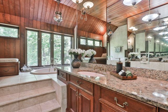 92 Potter Road, Wilton, NH 03086