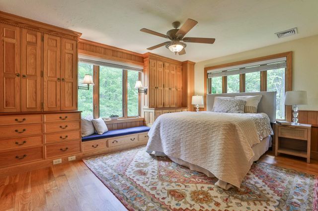 92 Potter Road, Wilton, NH 03086