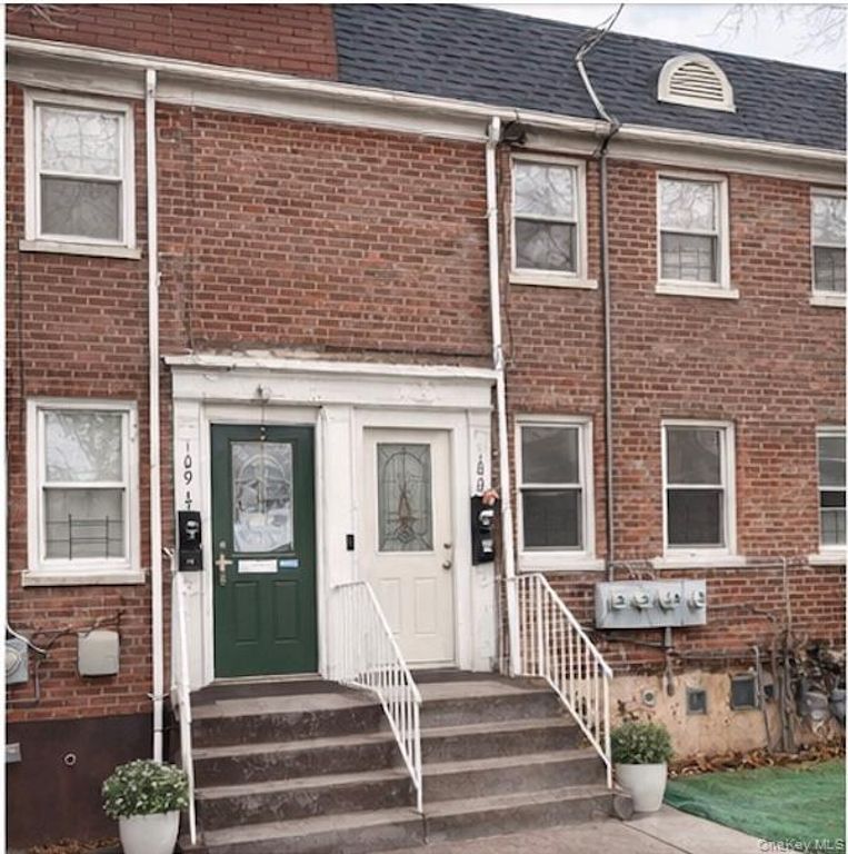 10919 202 2, Saint Albans, NY 11412