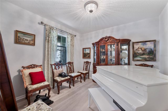 437 SAPPHIRE DRIVE, Davenport, FL 33837