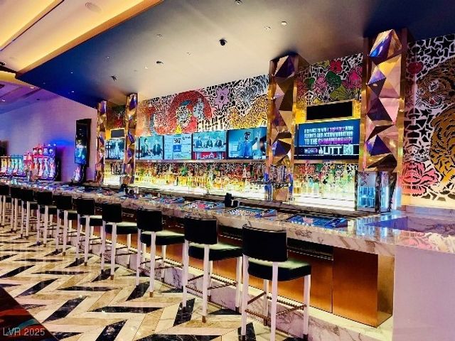 4381 West Flamingo Road 2821, Las Vegas, NV 89103