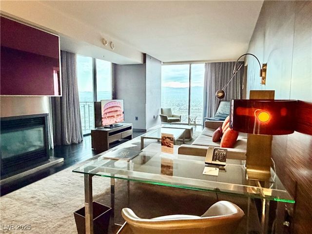 4381 West Flamingo Road 2821, Las Vegas, NV 89103