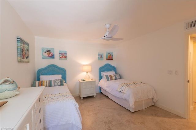 3810 Estero Bay LN F6, Naples, FL 34112
