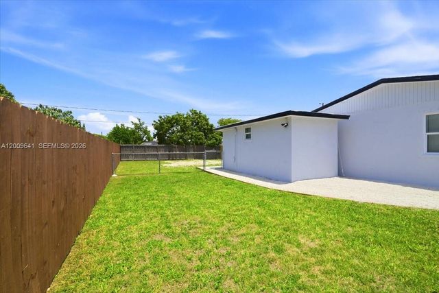 18711 SW 308th St, Homestead, FL 33030