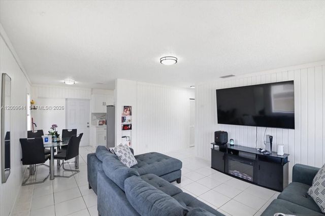18711 SW 308th St, Homestead, FL 33030