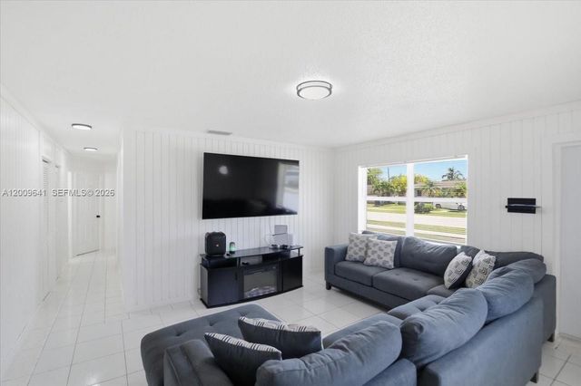18711 SW 308th St, Homestead, FL 33030