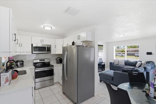 18711 SW 308th St, Homestead, FL 33030
