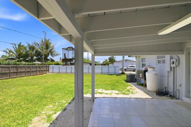 18711 SW 308th St, Homestead, FL 33030