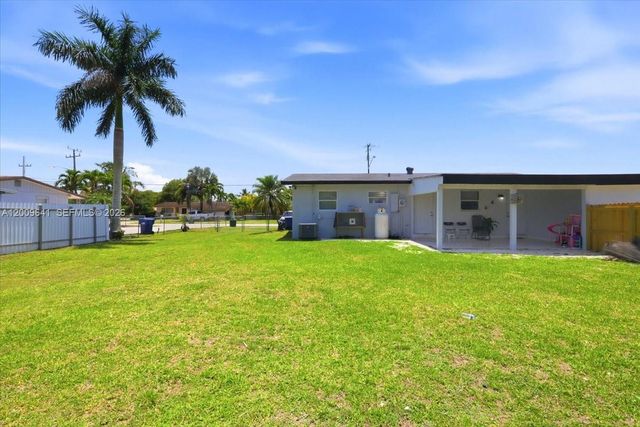 18711 SW 308th St, Homestead, FL 33030