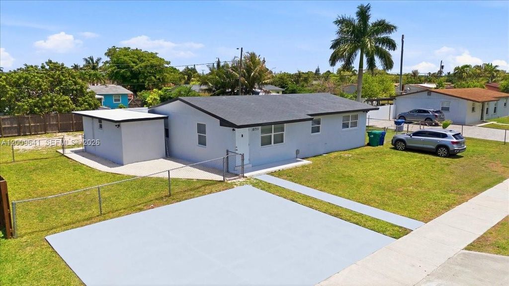18711 SW 308th St, Homestead, FL 33030