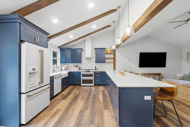 74 North Street, Bellingham, MA 02019